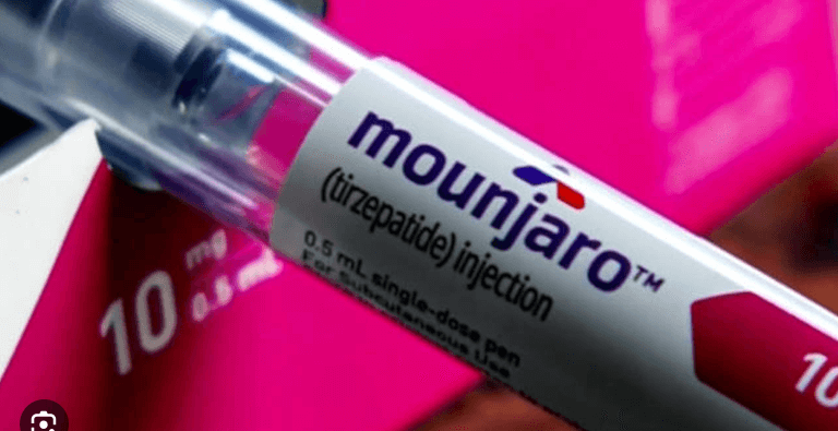 Injecting Mountjaro